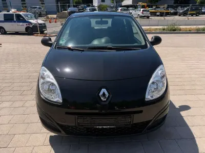 Gebraucht Renault Twingo Authentique 58 PS (42 kW) 2009 Perlmuttschwarz Kleinwagen