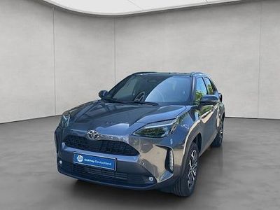 Grau Gebraucht 2025 Toyota Yaris Cross SUV | 28.490 € (Guter Preis)