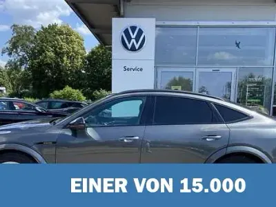 Gebraucht Audi e-tron Comfort 369 kW (503 PS) 2023 Grau metallic SUV
