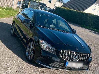 Mercedes CLA200