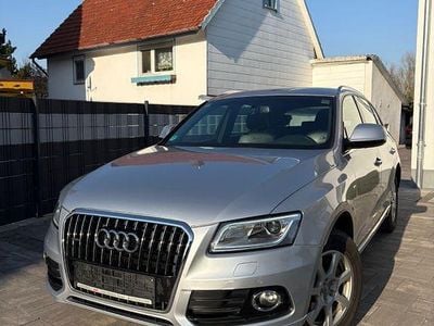 Gebraucht Audi Q5 S-Line 179 PS (131 kW) 2015 Silber SUV