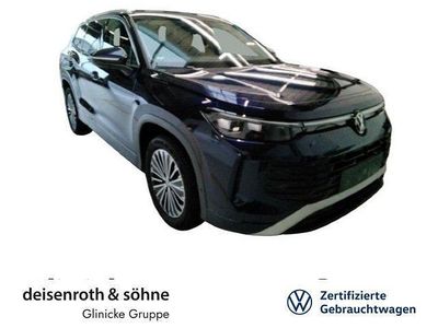 Ultra violet metallic Gebraucht 2025 VW Tayron Life SUV | 37.705 €