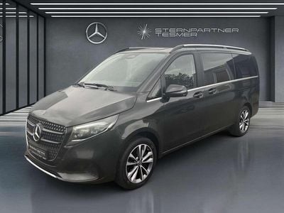 Gebraucht Mercedes V300 Avantgarde 237 PS (174 kW) 2024 Grau Van / Kleinbus