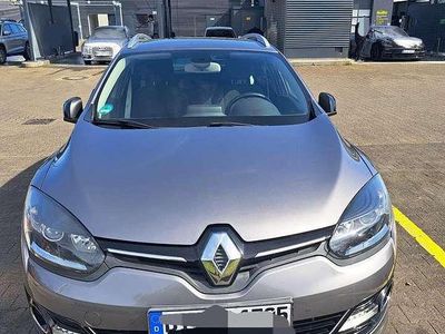 Second-hand Renault Mégane GrandTour Bose Edition 132 CP (97 kW) 2015 Gri Break