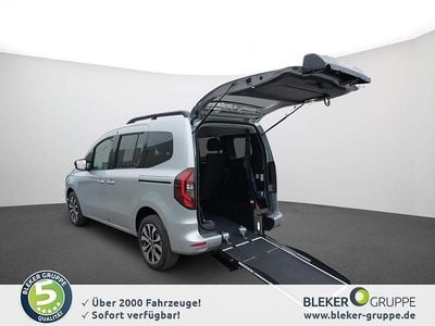 Nuova Renault Kangoo Techno 131 CV (96 kW) 2026 Grigio Berlina