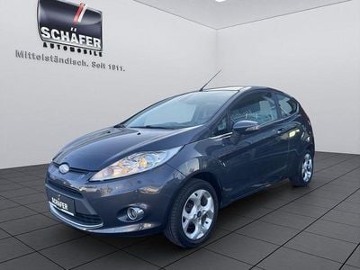 Grau Gebraucht 2009 Ford Fiesta Titanium Limousine | 3.490 € (Fairer Preis)