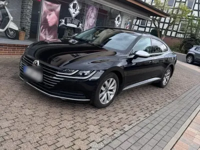 Occasion VW Arteon Elegance 150 ch (110 kW) 2017 Noir Citadine