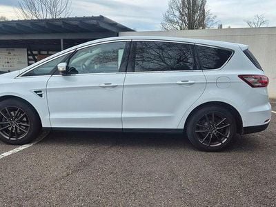 Usata Ford S-MAX Trend 160 CV (117 kW) 2017 Bianco Monovolume