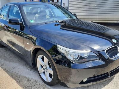 gebraucht BMW 520 i Lim. Ölservice+TÜVNEU, Klima, Siheiz.Leder