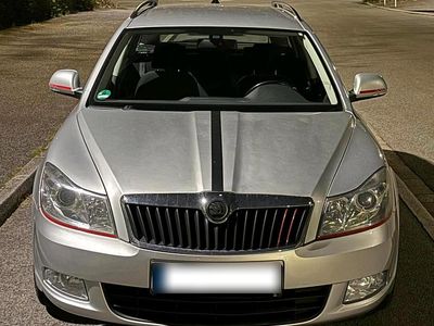 Gebraucht Skoda Octavia 122 PS (89 kW) 2011 Silber Kombi