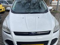 Gebraucht Ford Kuga Trend 150 PS (110 kW) 2013 Weiß SUV