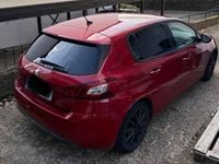 Gebraucht Peugeot 308 131 PS (96 kW) 2014 Rot Limousine