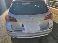 Gebraucht Opel Astra Edition 160 PS (117 kW) 2011 Grau Kombi