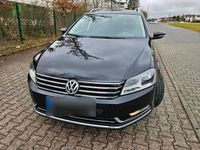 Gebraucht VW Passat Highline 140 PS (102 kW) 2013 Schwarz Kombi