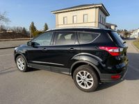 Gebraucht Ford Kuga Titanium 150 PS (110 kW) 2019 Schwarz SUV