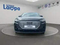 Gebraucht Audi Q4 e-tron Basis 150 kW (204 PS) 2022 Mythosschwarz metallic SUV
