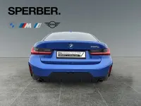 Gebraucht BMW 330e Performance 292 PS (214 kW) 2022 Blau Limousine