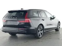 Gebraucht Volvo V60 Plus 197 PS (144 kW) 2025 Onyx schwarz Kombi