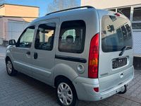 Usado Renault Kangoo 95 HP (69 kW) 2006 Cinzento Monovolume