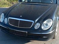 Second-hand Mercedes E320 204 CP (150 kW) 2004 Albastru Break