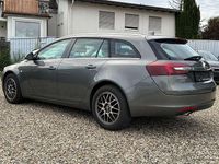 Gebraucht Opel Insignia Edition 170 PS (125 kW) 2017 Grau Kombi