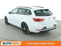 Używany Seat Leon 4Drive 300 KM (220 kW) 2017 Biały Kombi