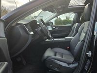Gebraucht Volvo XC60 Ultimate 250 PS (183 kW) 2022 Schwarz SUV