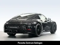 Gebraucht Porsche 911 Carrera 4 GTS 541 PS (397 kW) 2026 Tiefschwarzmetallic Coupé