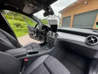 Gebraucht Mercedes GLA200 156 PS (114 kW) 2017 Grau SUV