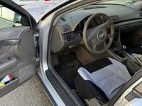 Gebraucht Audi A4 102 PS (75 kW) 2001 Grau Limousine