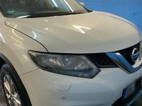 Gebraucht Nissan Qashqai 130 PS (95 kW) 2016 Weiß SUV