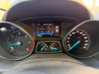 Usado Ford Kuga Individual 179 HP (131 kW) 2016 Preto SUV