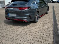 Gebraucht Kia ProCeed GT 204 PS (150 kW) 2023 Grau Kombi