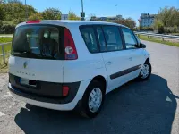 Begagnad Renault Espace 170 HK (125 kW) 2005 Vit Minibuss
