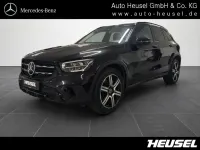 Gebraucht Mercedes GLC220 Night 194 PS (142 kW) 2019 Metalliclack obsidianschwarz SUV