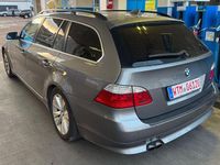 Gebraucht BMW 530 Sport Line 235 PS (172 kW) 2007 Grau Kombi