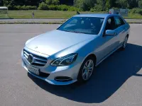 Usado Mercedes E200 156 CV (114 kW) 2015 Plateado Berlina