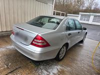 Gebraucht Mercedes C180 144 PS (105 kW) 2003 Grau Limousine