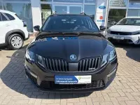 Gebraucht Skoda Octavia RS 184 PS (135 kW) 2019 Schwarzmagic perleffekt Kombi