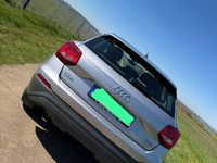 Gebraucht Audi Q2 Ambiente 116 PS (85 kW) 2018 Silber SUV