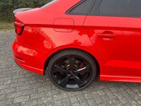Gebraucht Audi RS3 Sport 400 PS (294 kW) 2018 Rot Limousine