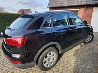 Gebraucht Audi Q3 140 PS (102 kW) 2012 Schwarz SUV
