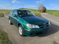 Gebraucht Nissan Almera 90 PS (66 kW) 2001 Grün Kleinwagen