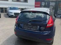 Gebraucht Ford Fiesta Ambiente 60 PS (44 kW) 2012 Blau Limousine