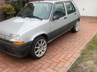 Używany Renault R5 73 KM (53 kW) 1989 Szary Hatchback