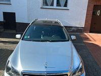 Gebraucht Mercedes E200 Elegance 136 PS (100 kW) 2013 Silber Limousine