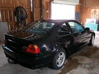 Gebraucht BMW 318 118 PS (86 kW) 2001 Schwarz Coupé
