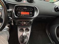 Gebraucht Smart ForFour 71 PS (52 kW) 2019 Schwarz Kleinwagen