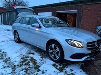 Gebraucht Mercedes E220 Avantgarde 194 PS (142 kW) 2019 Silber Kombi