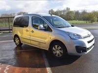 Gebraucht Citroën Berlingo 99 PS (72 kW) 2016 Silber Van / Kleinbus